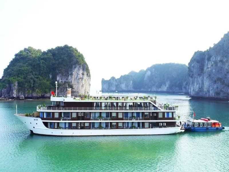 La Casta Cruise 3 Days 2 Nights